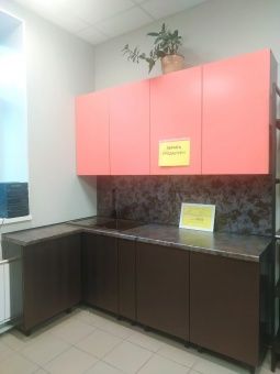 Набор мебели для кухни "Альфа" Реал вуд Амаретто + Коралл/Булат