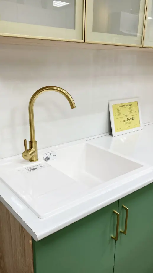 Набор мебели для кухни "Альфа" Болотный антискрэтч/Белый глянец