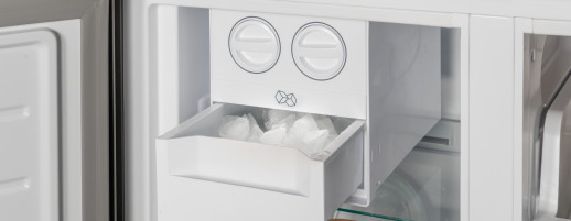 Отдельностоящий холодильник Bertazzoni RCD84F4FXNC/24