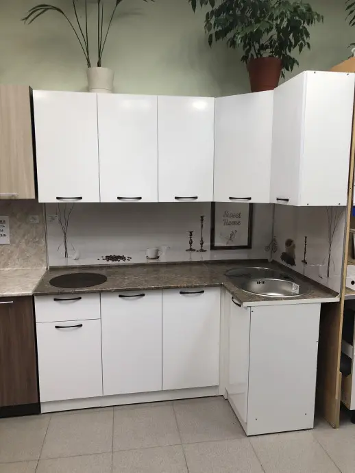 Набор мебели для кухни "Герда" Белый глянец