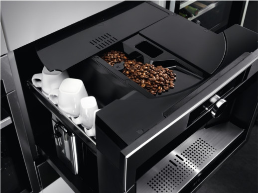 Кофемашина встраиваемая Aeg KKK994500M