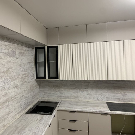 Кухня Софт Латте Вельвет Лофт витрина