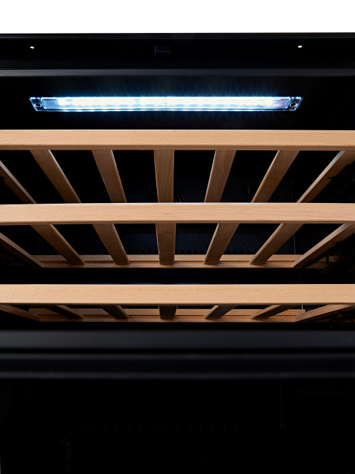 Встраиваемый винный шкаф Vard WCI4SSTG