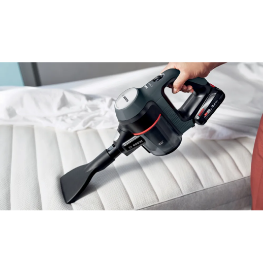 Пылесос вертикальный Bosch BBS712A черный