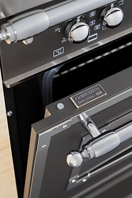 Комбинированная кухонная плита Bertazzoni HER96L1ENET чёрный