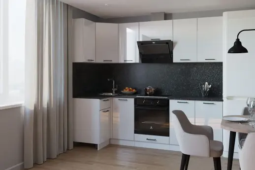 Кухонный гарнитур "Альфа Глянец" Белый глянец/Бриллиант черный 1000*2400мм