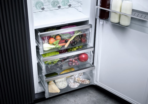 Встраиваемый холодильник Miele K 7747 С