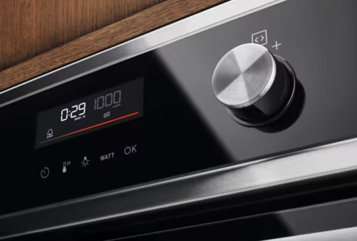 Электрический духовой шкаф с функцией СВЧ Electrolux EVL6E49X