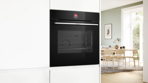 Электрический духовой шкаф Bosch HBG7341B1 черный