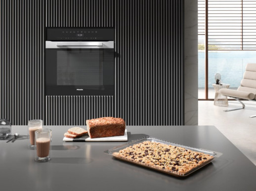Электрический духовой шкаф с функцией пара Miele H 7464 BP EDST CLST