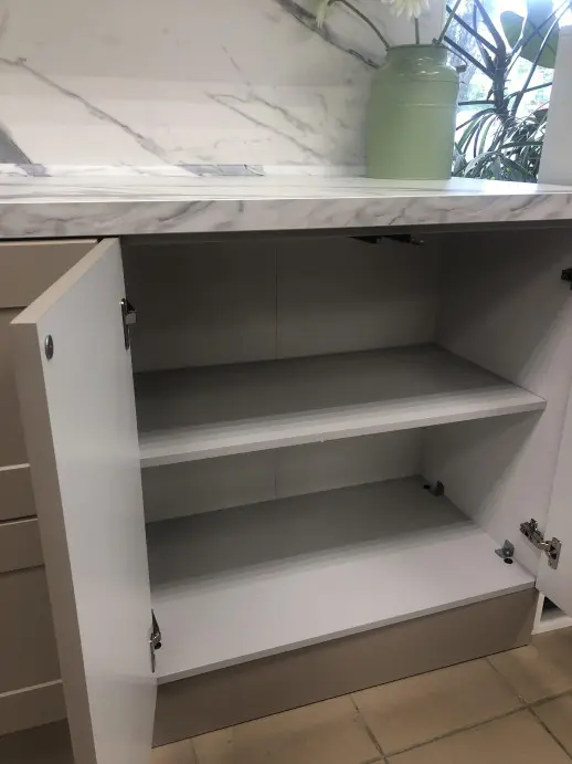 Кухонный гарнитур Альфа Софт/Мокко/Мрамор белый